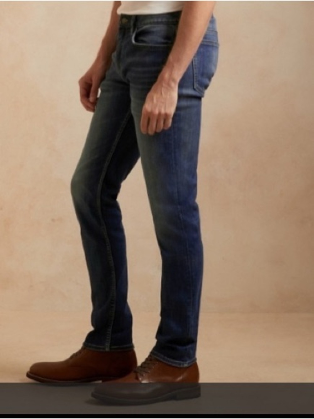 Banana Republic Traveler Slim Dark Wash Jeans 32x30 Stretch Very Dark Blue